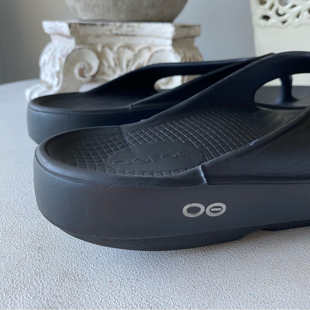 OOFOOS OOlala Luxe Recovery Flip Flop Thong‎ Sandals Shoes Women 11 Black - Picture 6 of 9